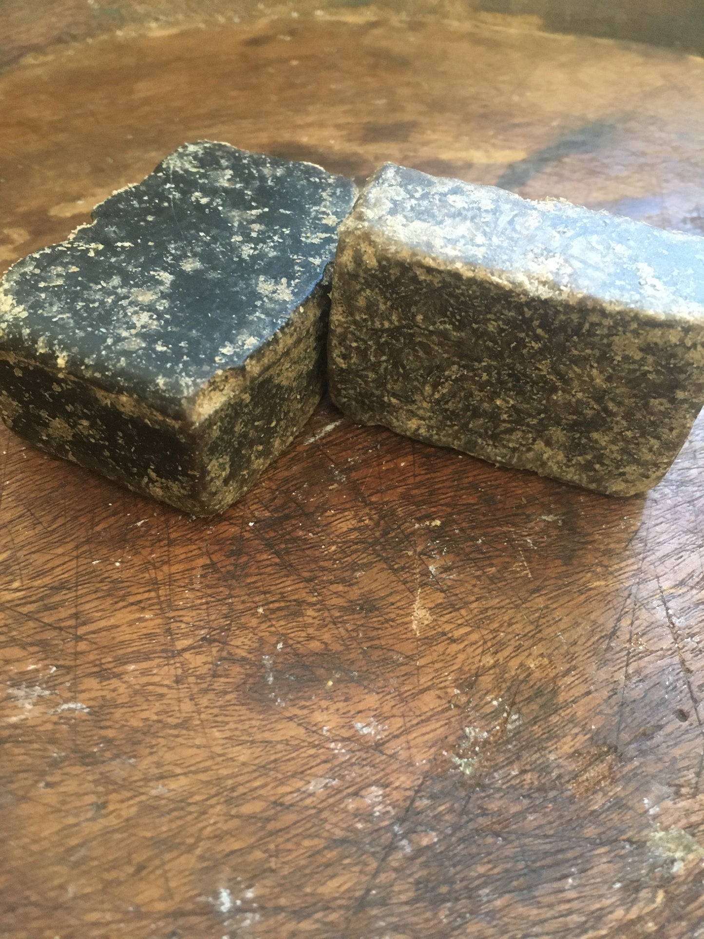 Moroccan Solid Perfume Block - Sandalwood / Black Amber - The Amber Trail
